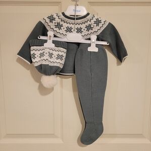 NWOT Martin Aranda Soft Knit 3 Piece Baby Set, 6M